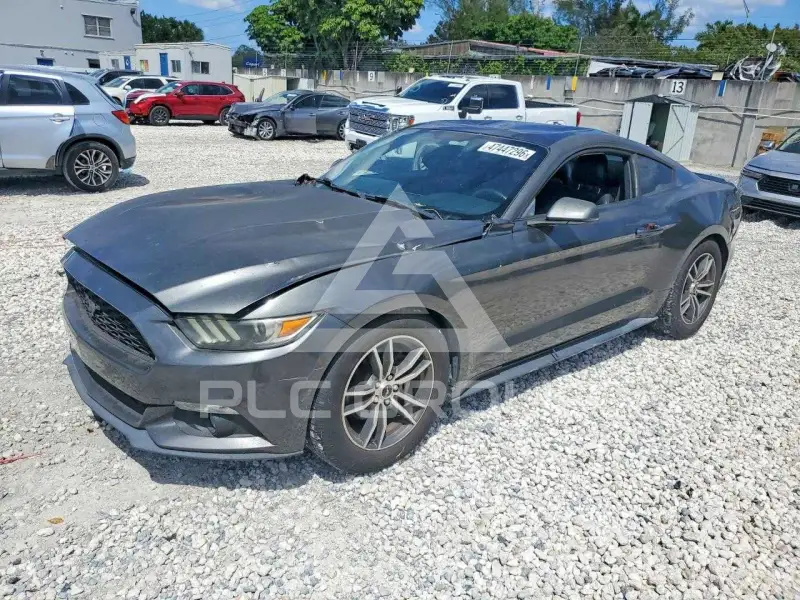 2015 Ford MUSTANG фото