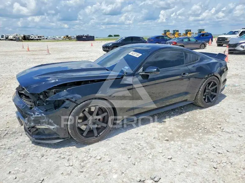2015 Ford MUSTANG photo