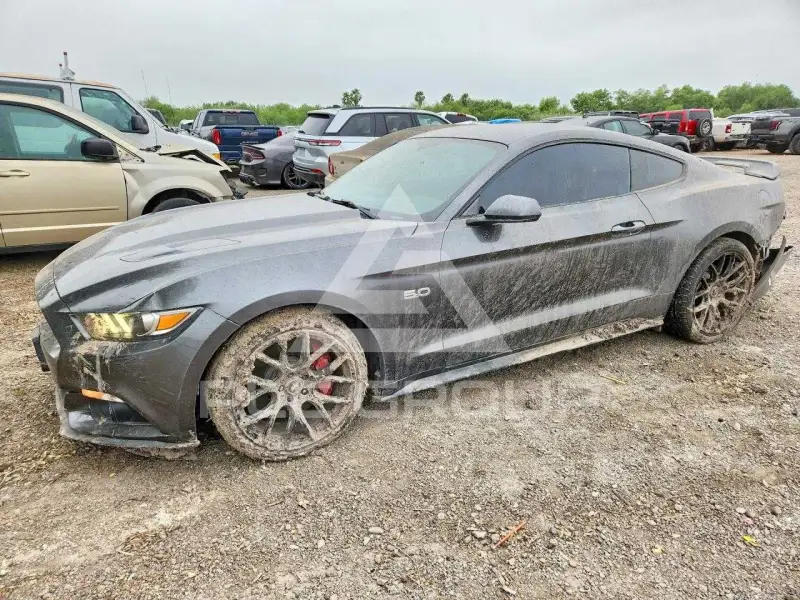 2015 Ford MUSTANG photo
