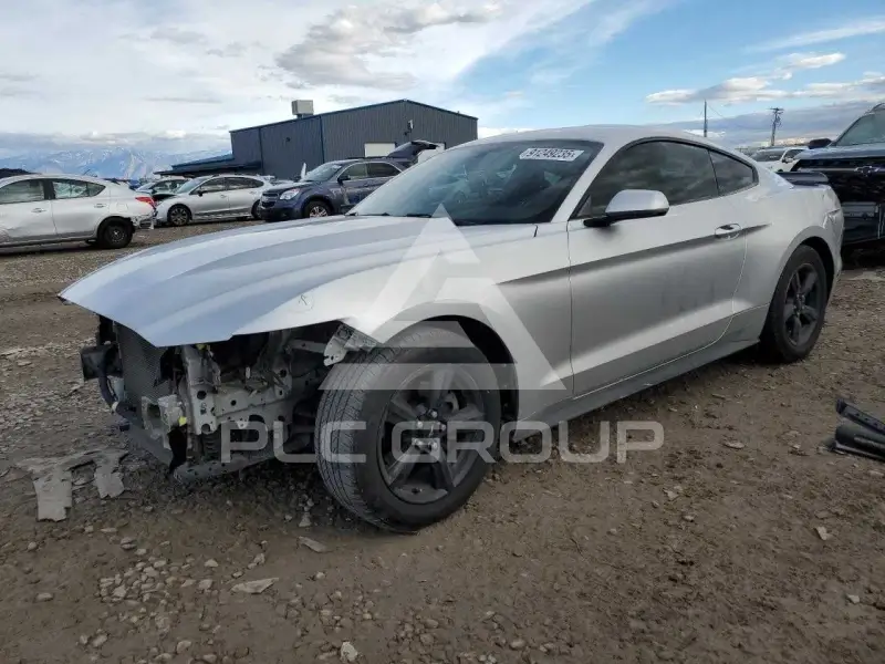 2015 Ford MUSTANG photo