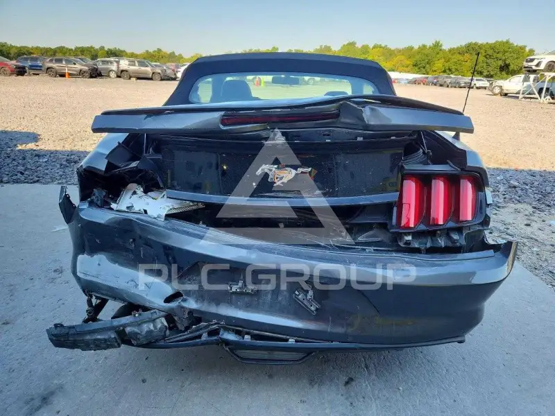 2015 Ford MUSTANG фото
