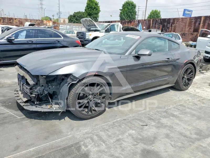 2015 Ford MUSTANG фото