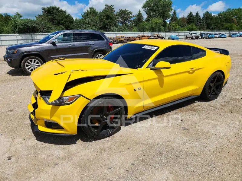 2015 Ford MUSTANG фото