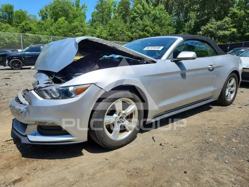 2015 Ford MUSTANG фото