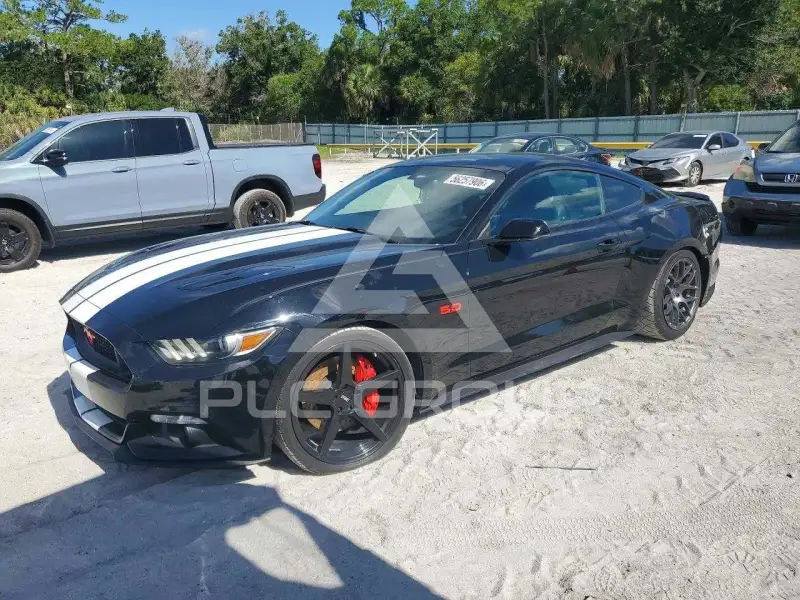 2015 Ford MUSTANG photo