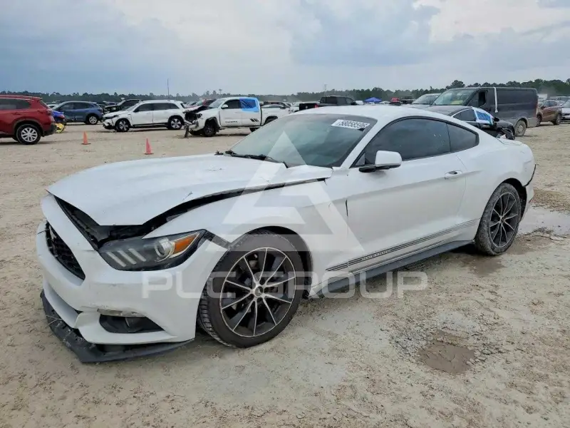 2015 Ford MUSTANG фото