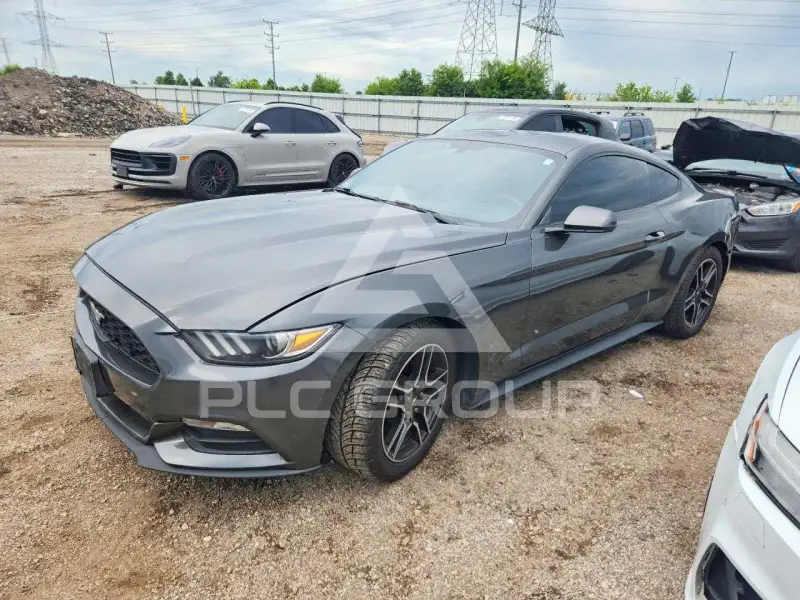 2015 Ford MUSTANG фото