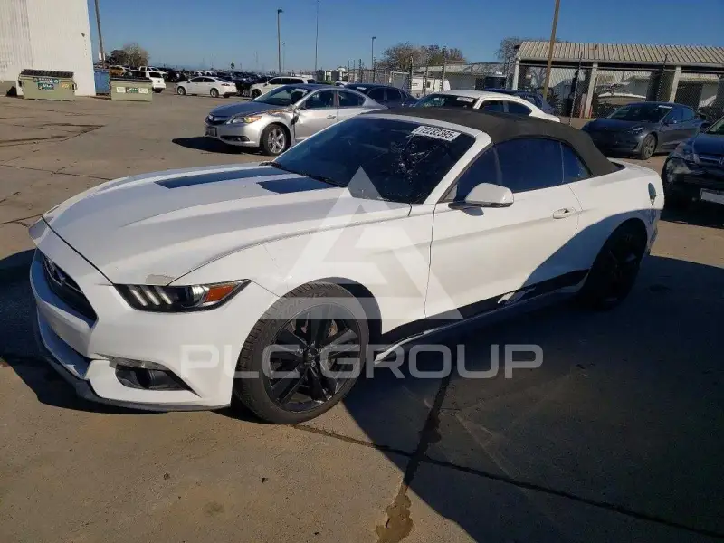 2015 Ford MUSTANG фото