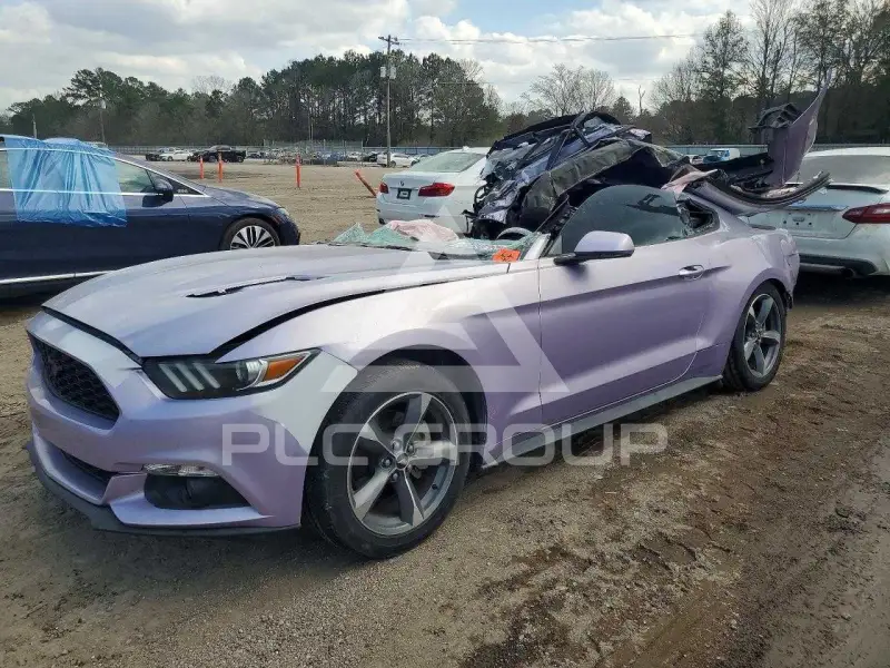 2015 Ford MUSTANG фото