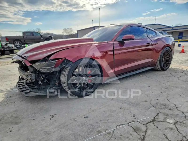 2015 Ford MUSTANG фото