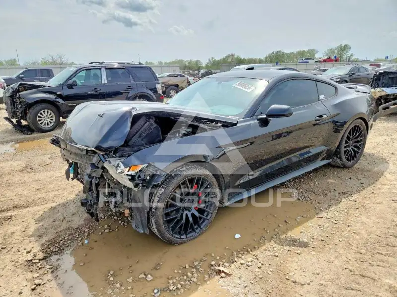 2015 Ford MUSTANG фото