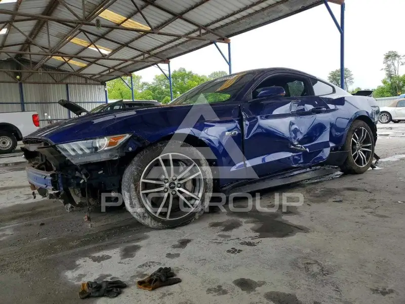 2015 Ford MUSTANG photo