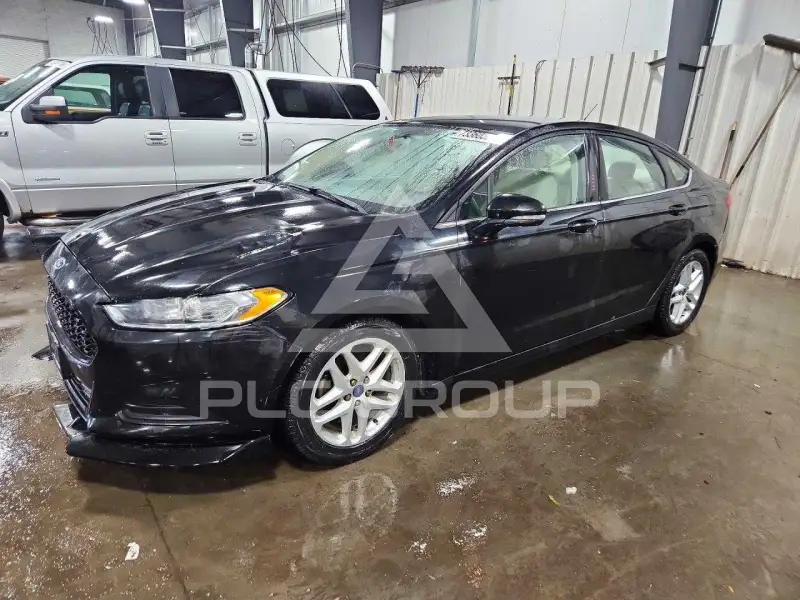 2015 Ford FUSION фото