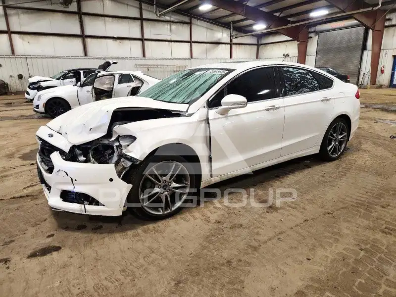 2015 Ford FUSION фото