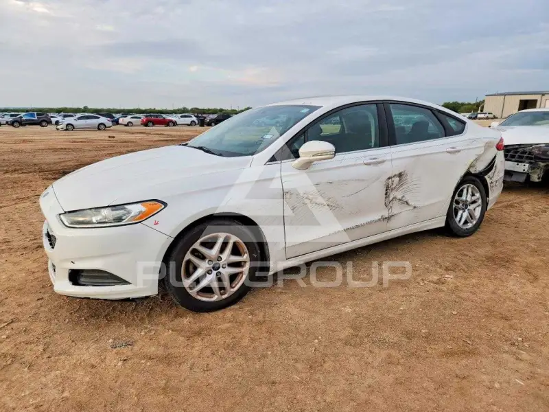 2015 Ford FUSION photo