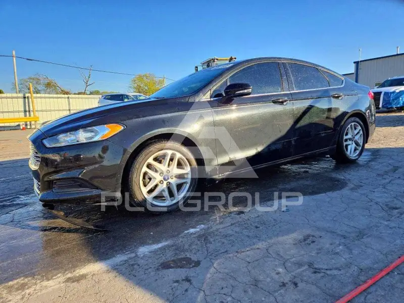 2015 Ford FUSION фото