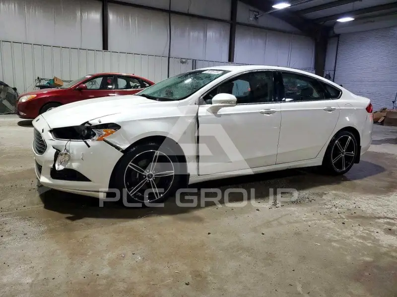 2015 Ford FUSION фото