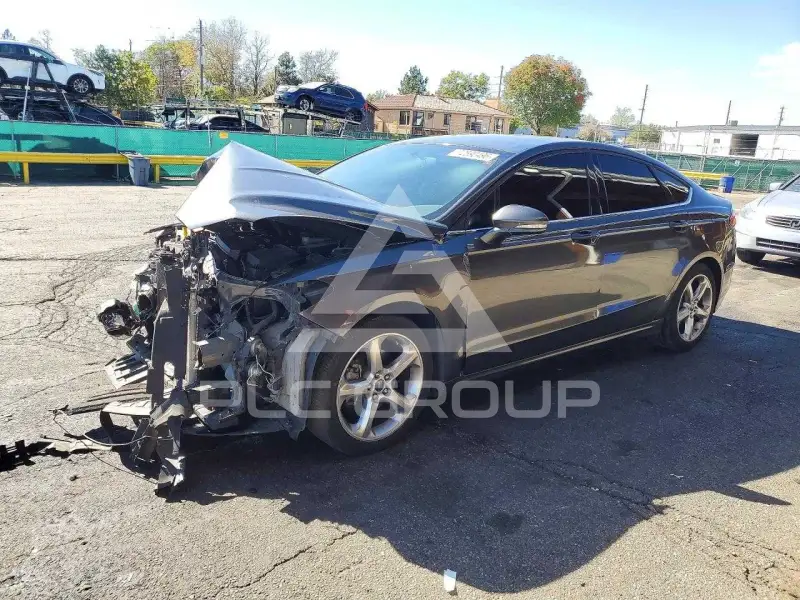 2015 Ford FUSION фото