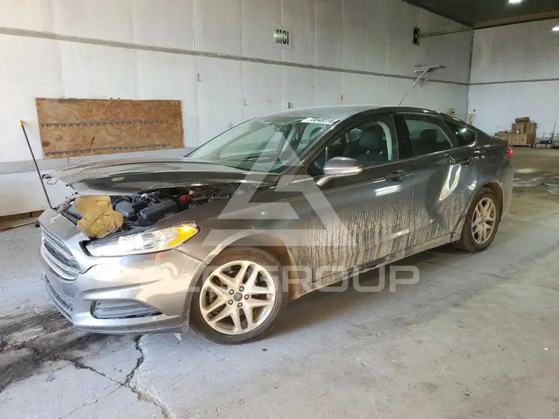 2015 Ford FUSION фото
