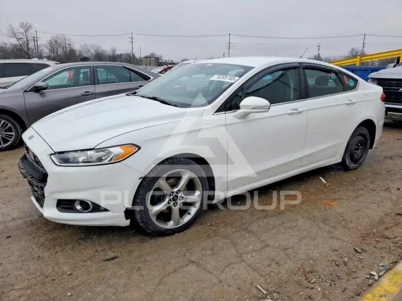 2015 Ford FUSION фото