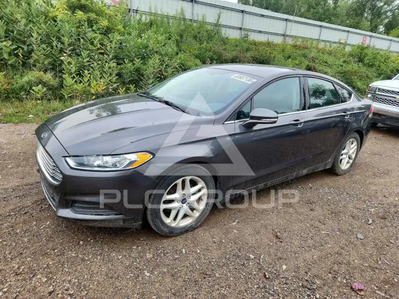 2015 Ford FUSION фото
