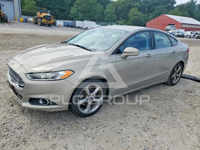 2015 Ford FUSION фото