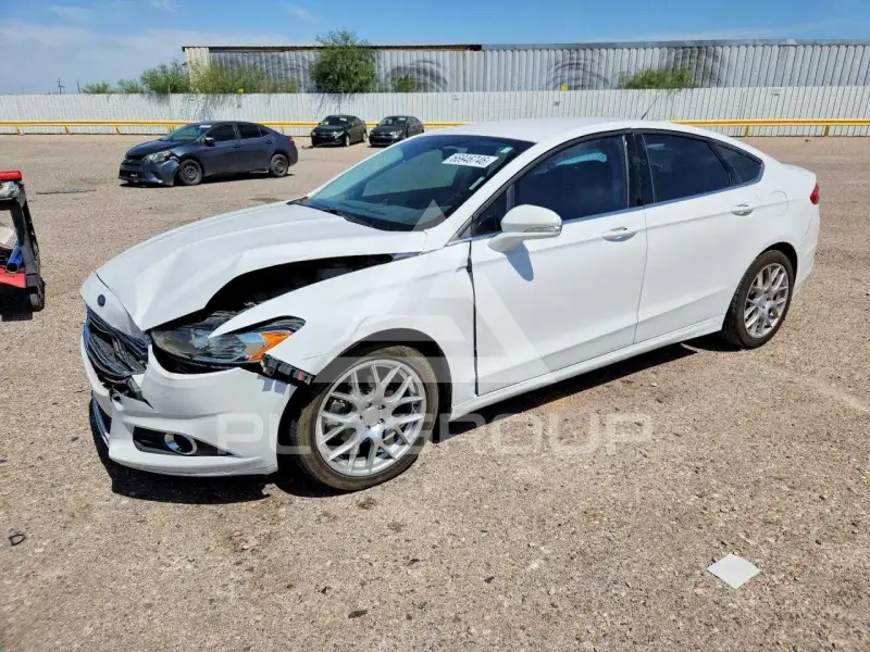 2015 Ford FUSION фото