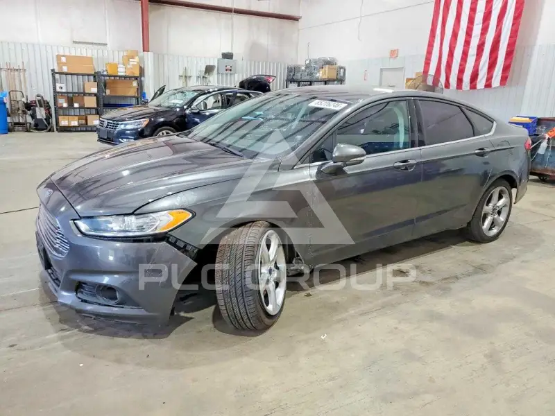 2015 Ford FUSION фото