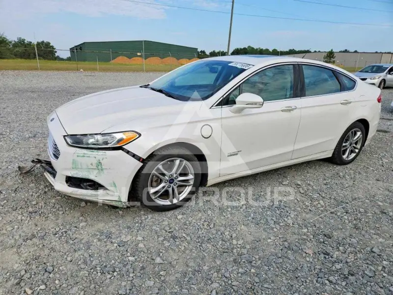 2015 Ford FUSION фото