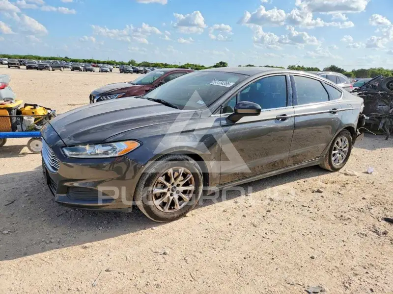 2015 Ford FUSION photo