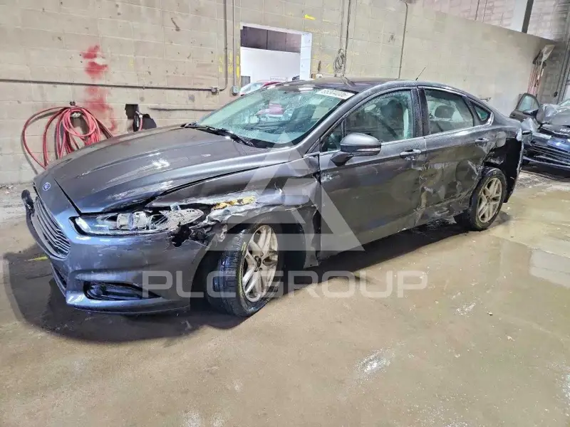 2015 Ford FUSION photo