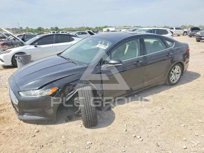 2015 Ford FUSION фото