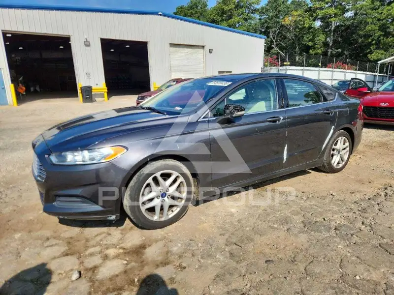 2015 Ford FUSION фото