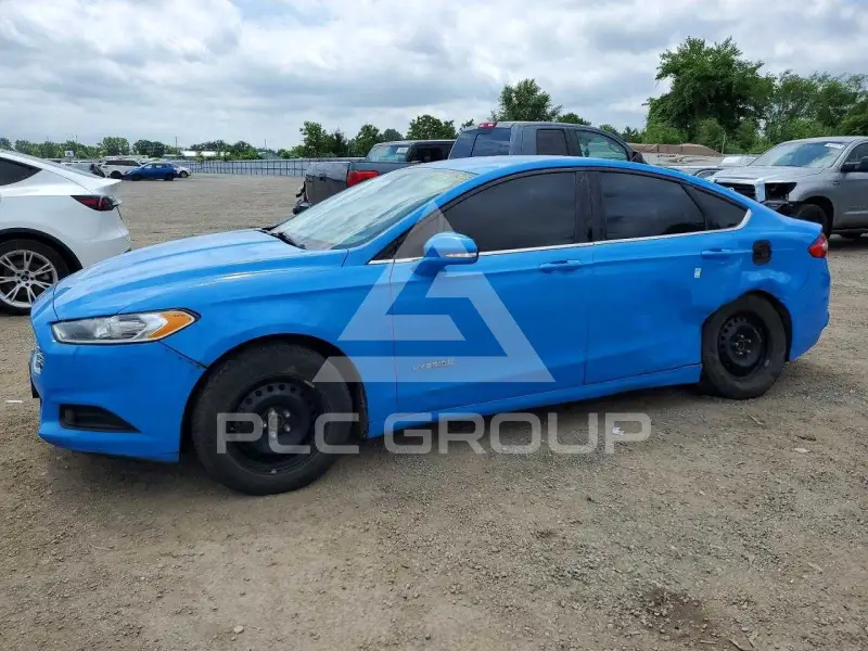 2015 Ford FUSION photo
