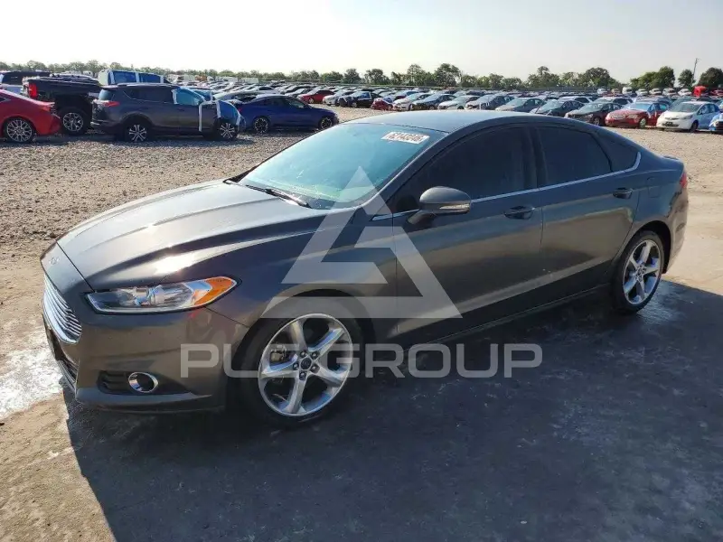 2015 Ford FUSION фото