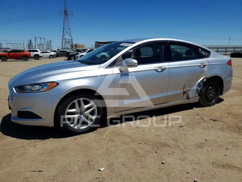 2015 Ford FUSION фото