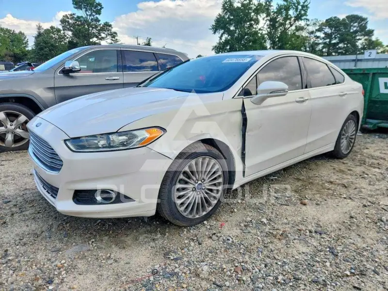 2015 Ford FUSION photo