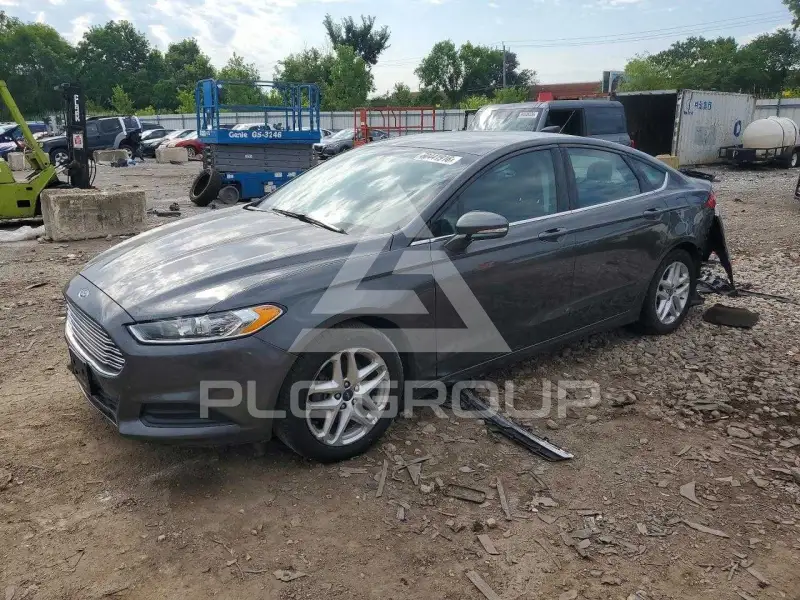 2015 Ford FUSION photo