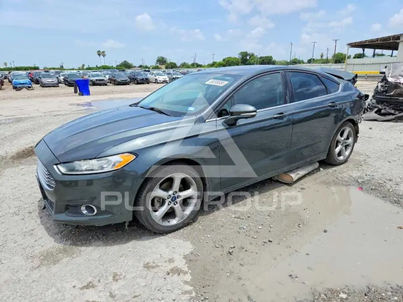 2015 Ford FUSION фото