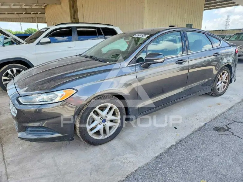 2015 Ford FUSION photo
