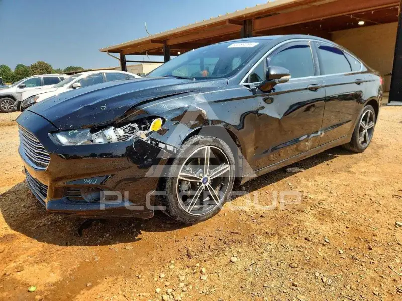 2015 Ford FUSION фото