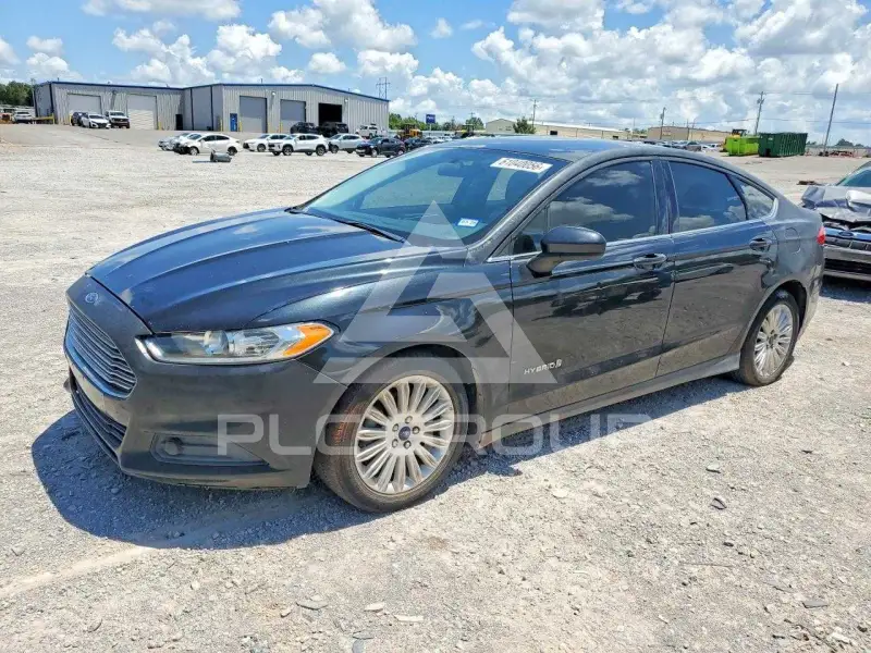 2015 Ford FUSION photo