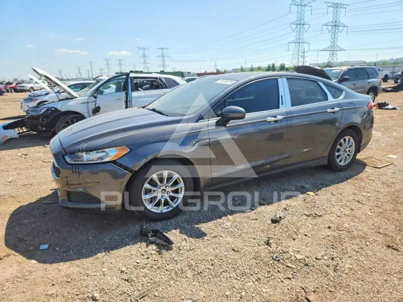 2015 Ford FUSION фото