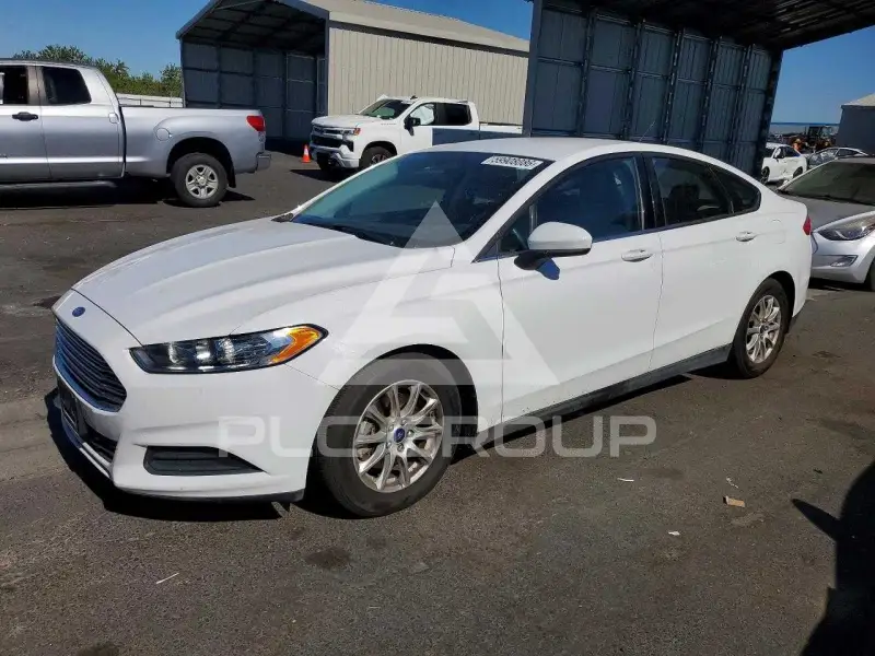 2015 Ford FUSION фото