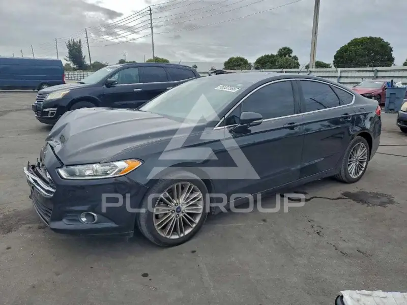 2015 Ford FUSION photo