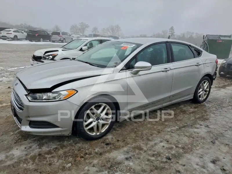 2015 Ford FUSION фото