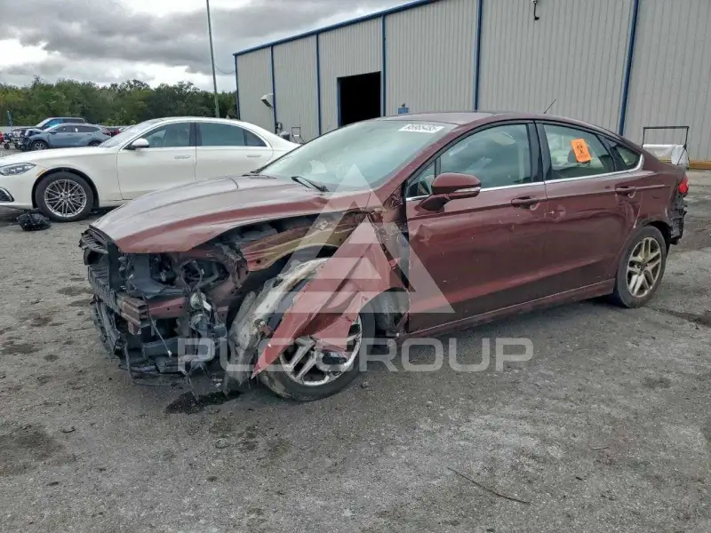 2015 Ford FUSION фото