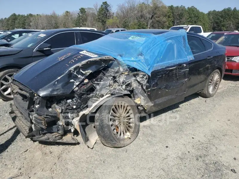 2015 Ford FUSION фото
