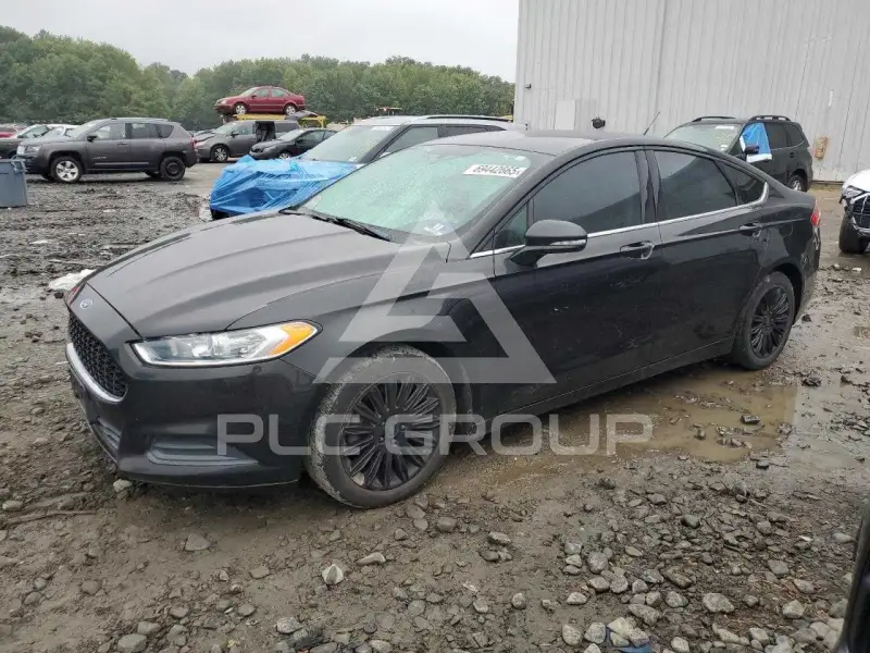 2015 Ford FUSION photo