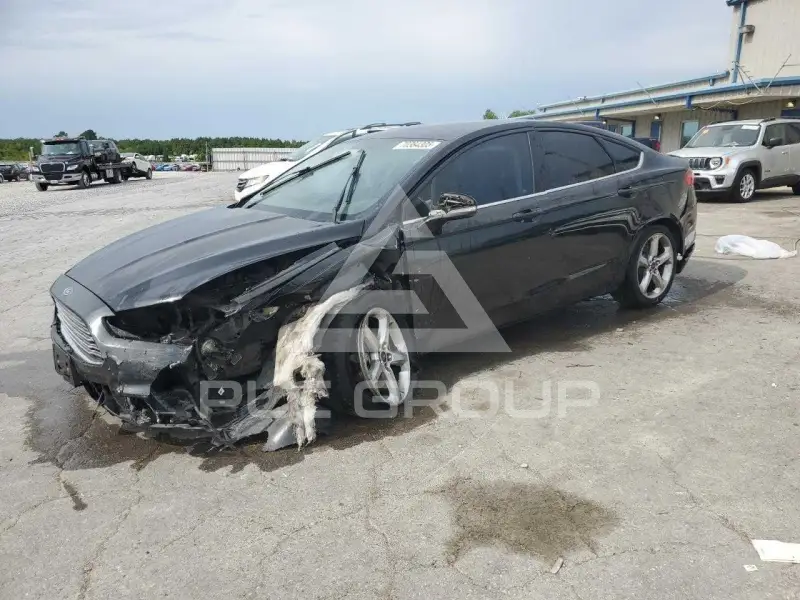 2015 Ford FUSION фото